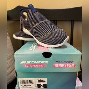 Skechers Ultra Flex Glitz Blitz Slip-On Sneaker - Girls Sz 2 Navy Sparkles